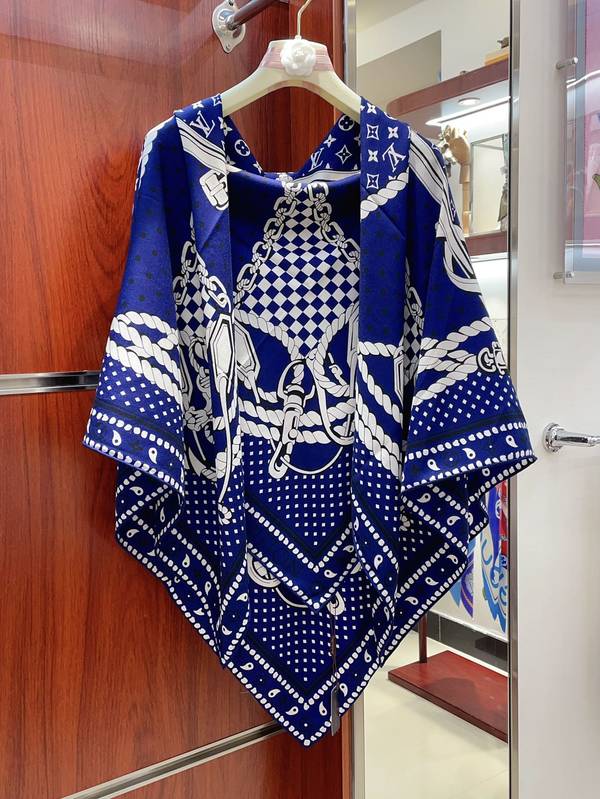 Louis Vuitton Scarf LVC00550 Louis Vuitton Scarf LVC00550